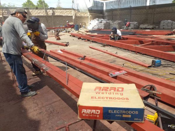 Arad Welding, Fabricación y comercialización de electrodos