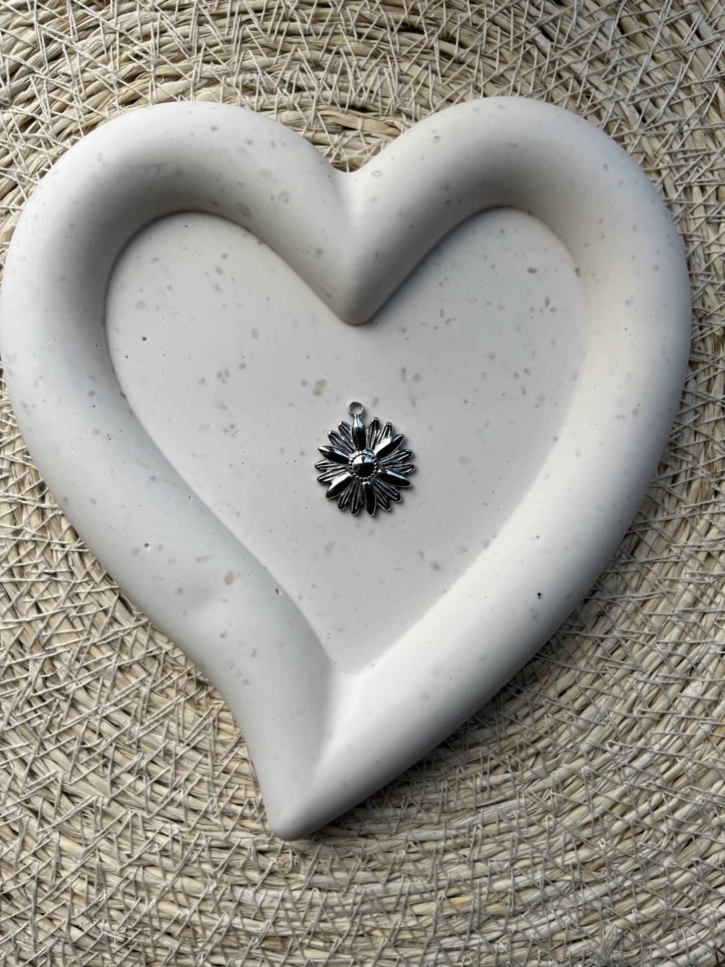 Bedel bloem zilver