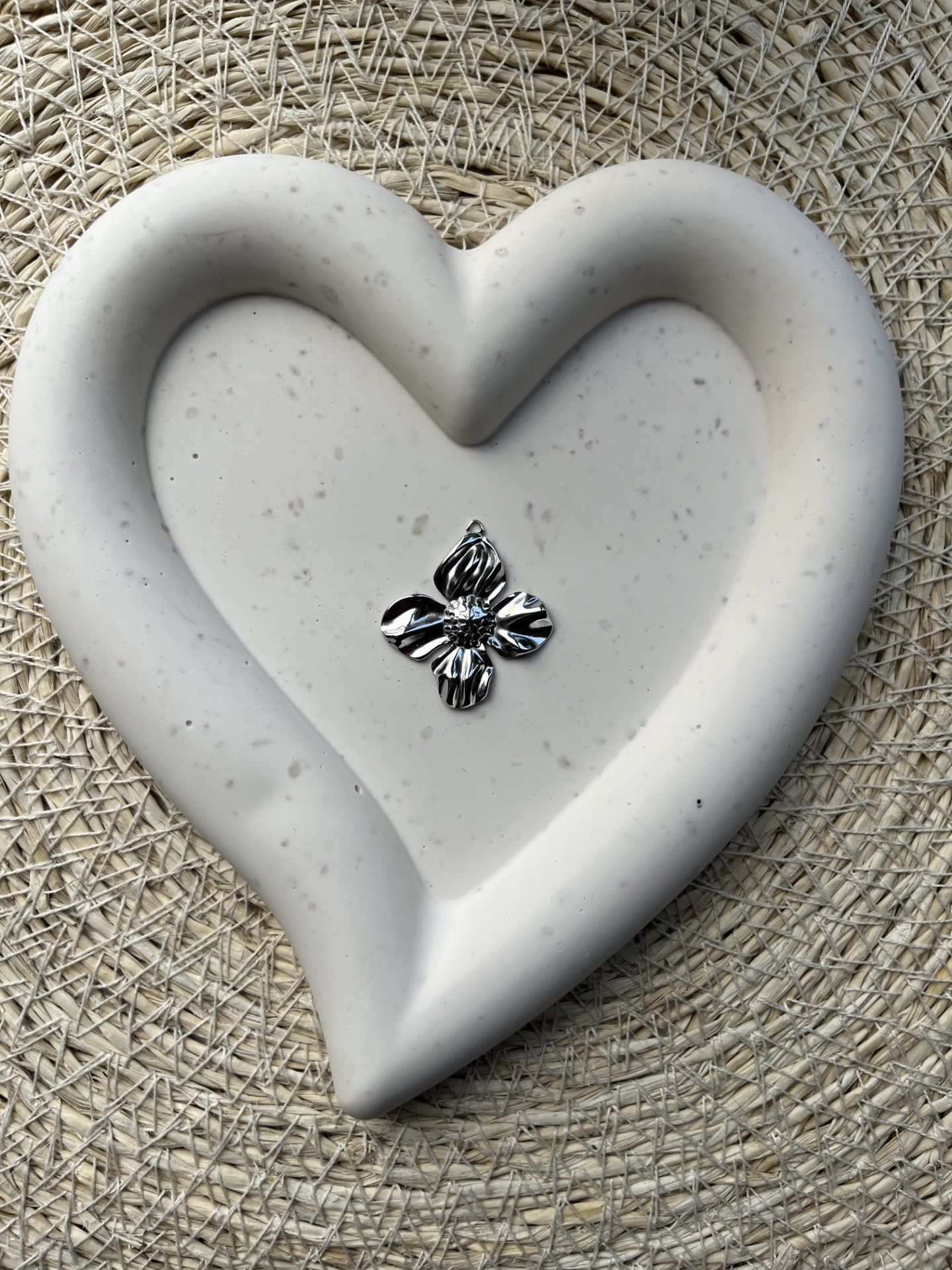 Bedel flower zilver