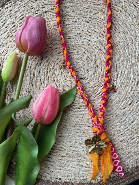 Bandana ketting met bedels