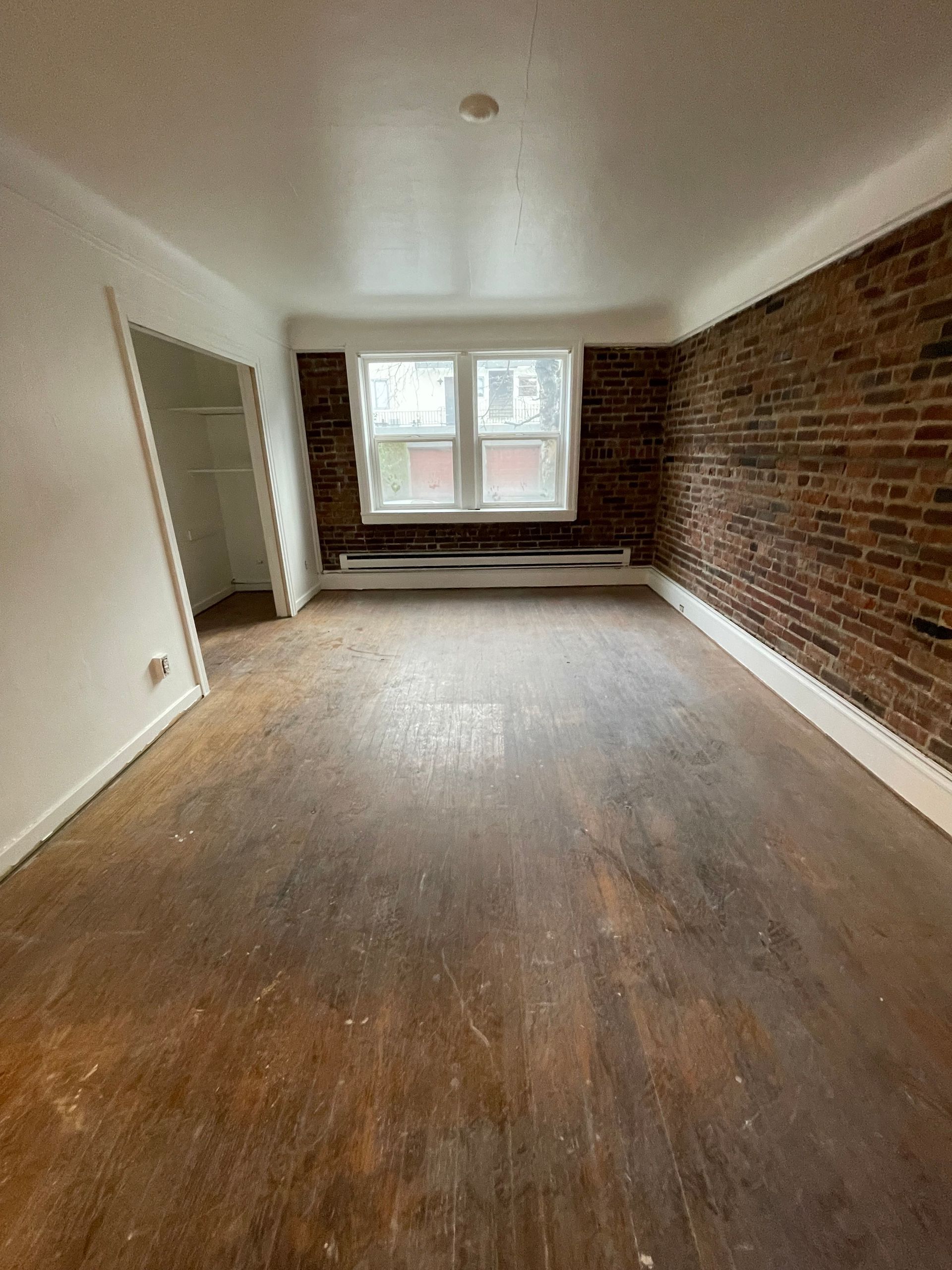 hardwood refinishing before photo