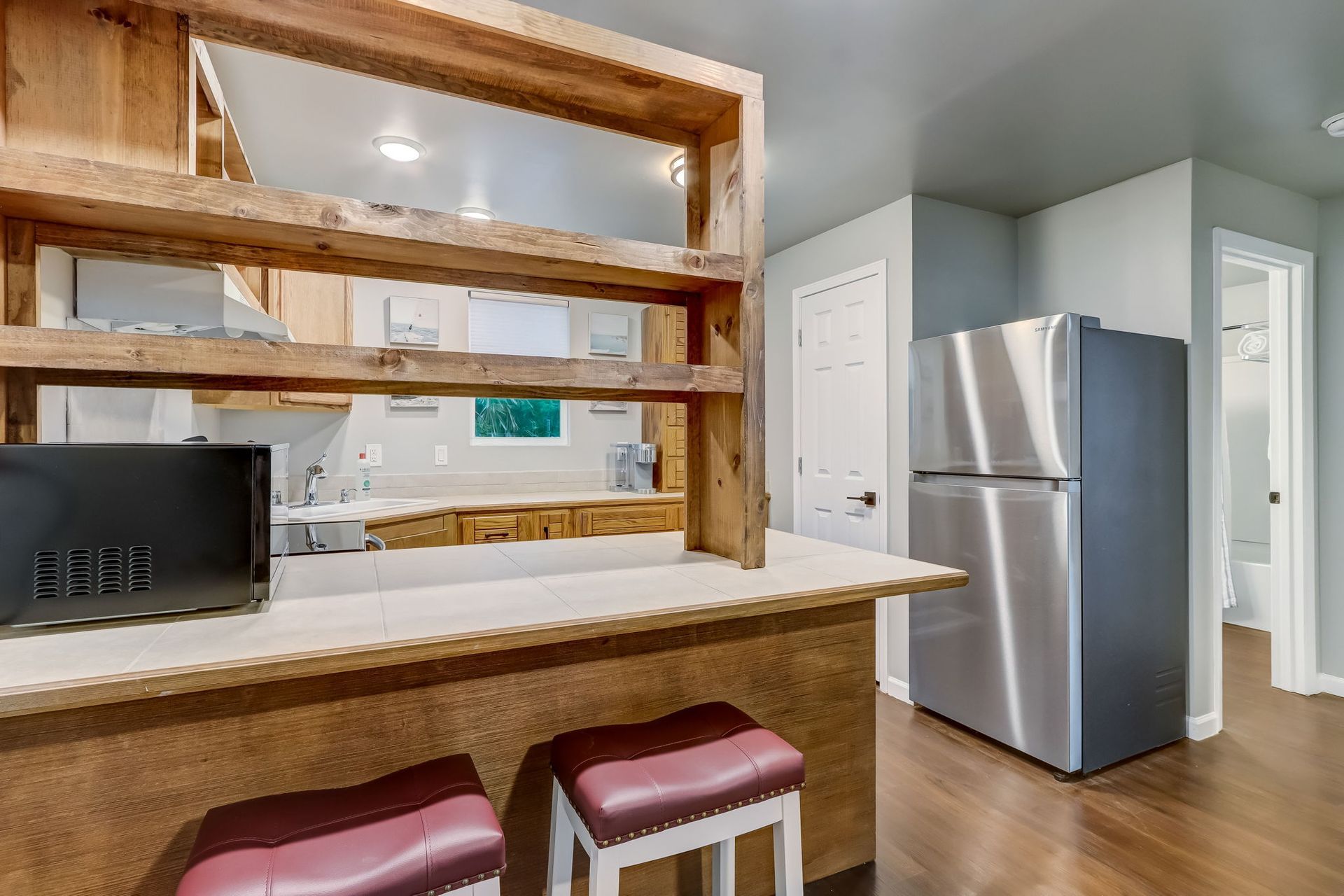 Kitchen Island and breakfast area