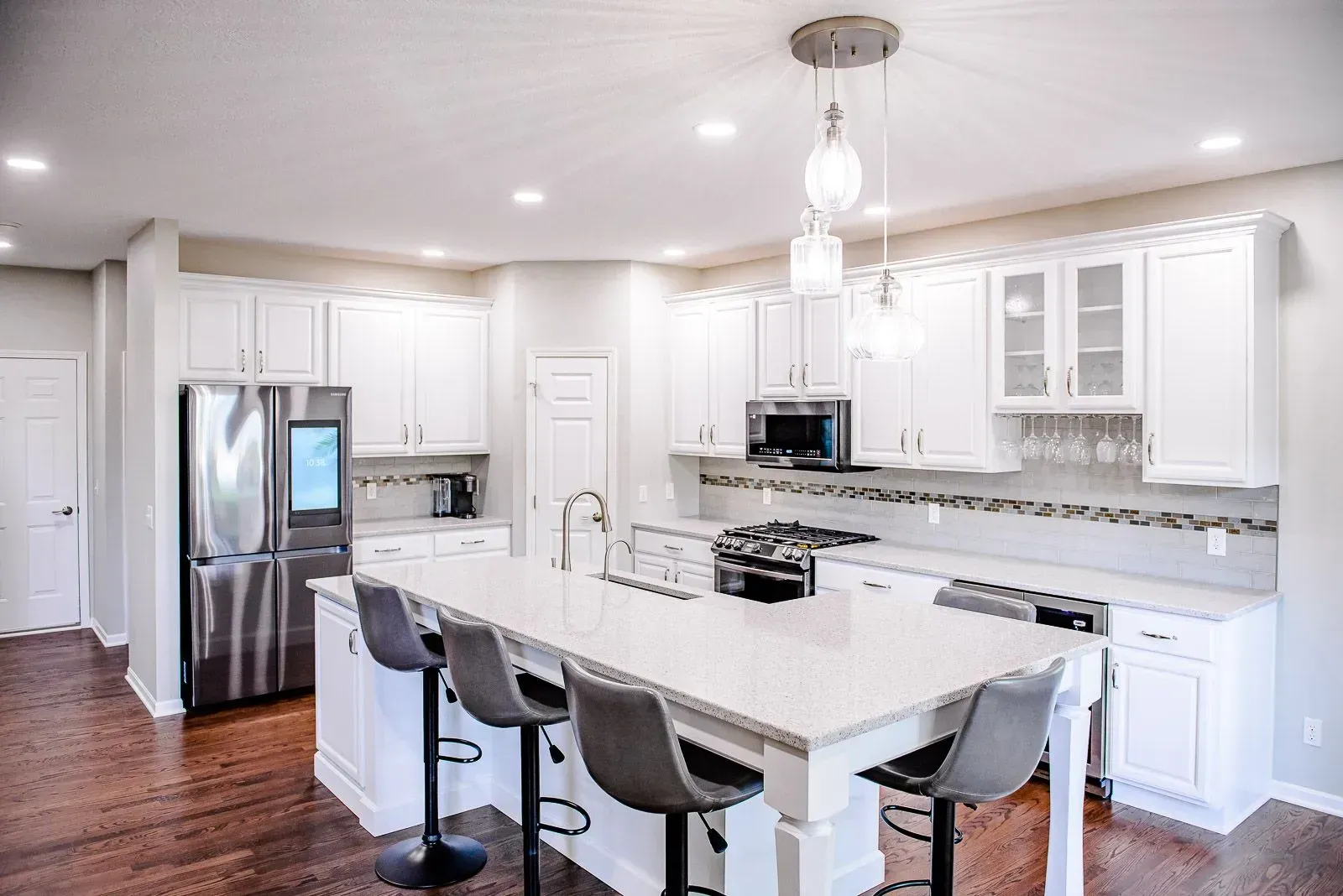 Transitional Kitchen Remodel by Anthony Slabaugh Remodeling & Design — Project 2 project photo