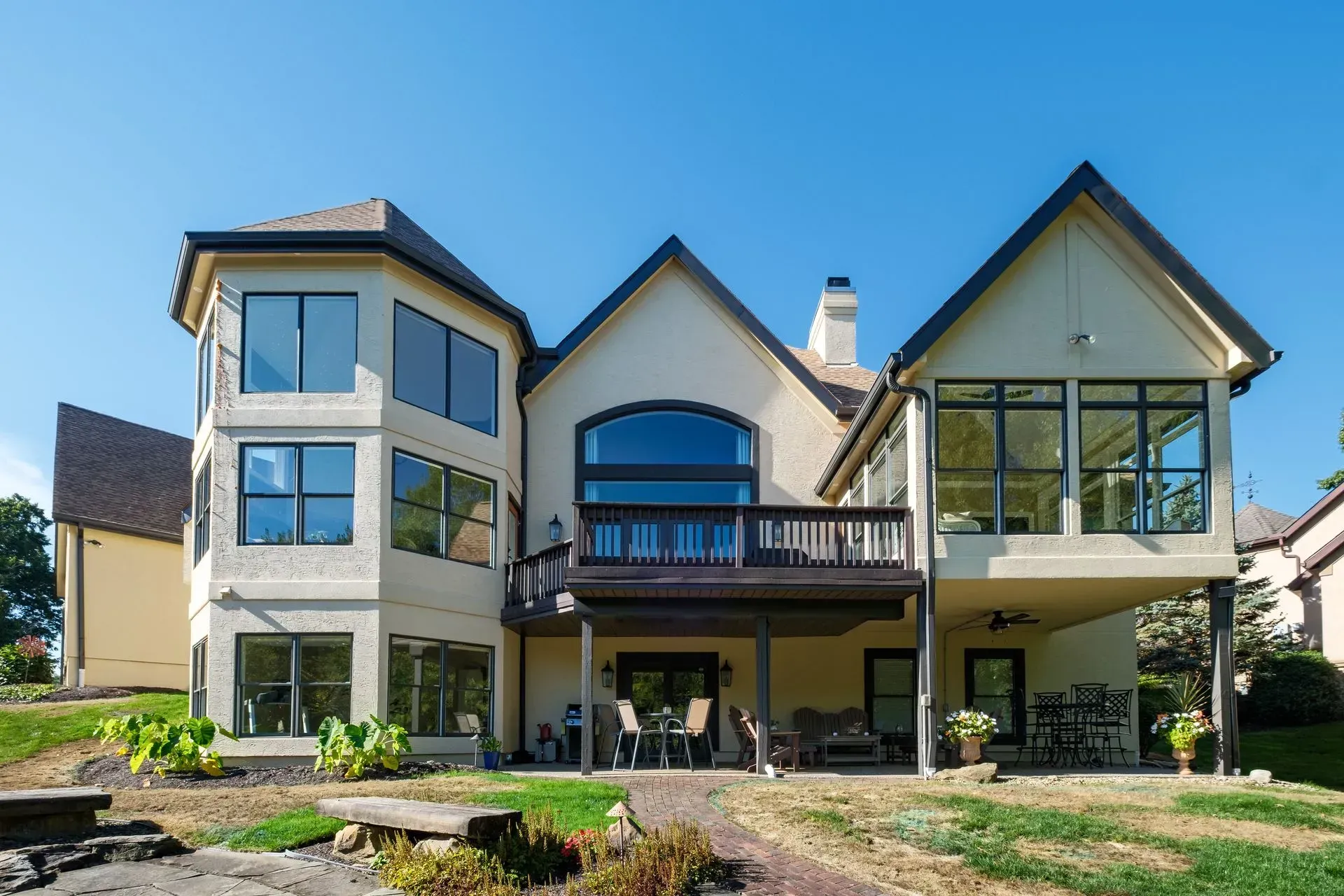 Deck Railing Ideas for Safety, Views and Style | ASRD