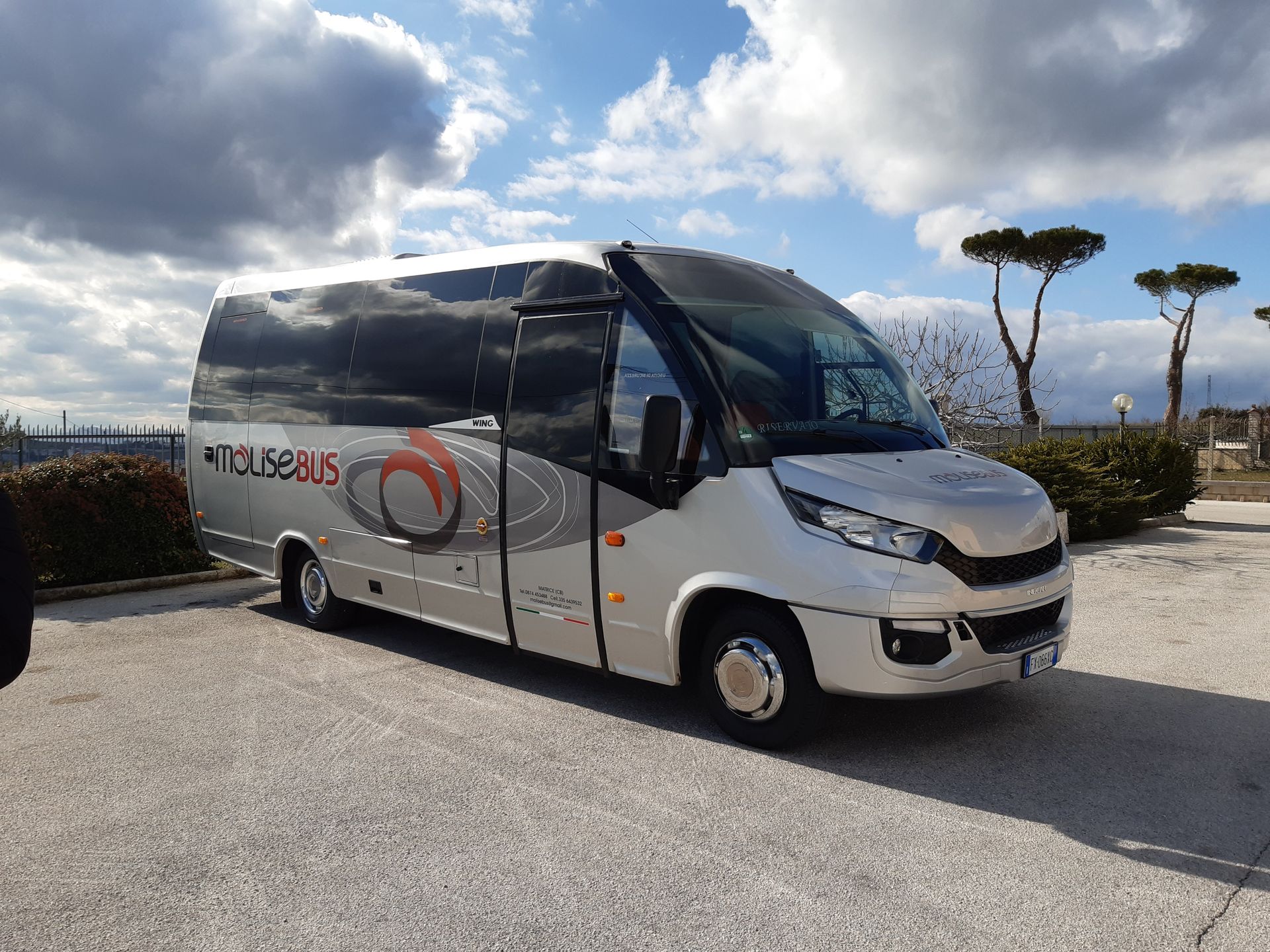 minibus