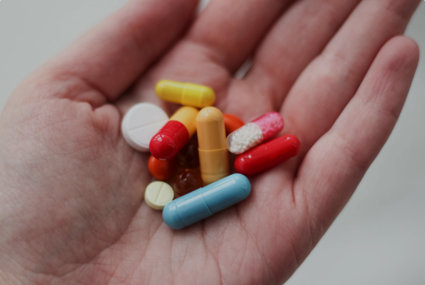 Pacientes usando muitos tipos de remédios para emagrecer.