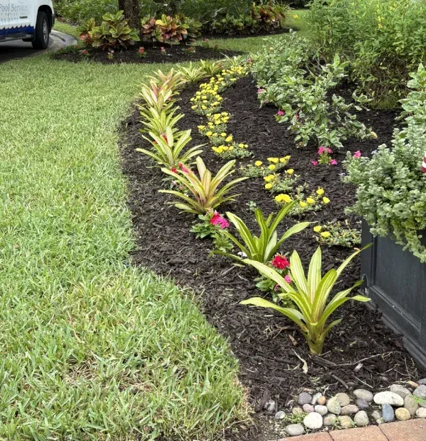 flower bed installers in fort myers