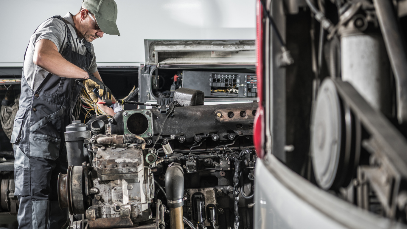 Heavy equipment repair by Hoppers Diesel Repair in North MS