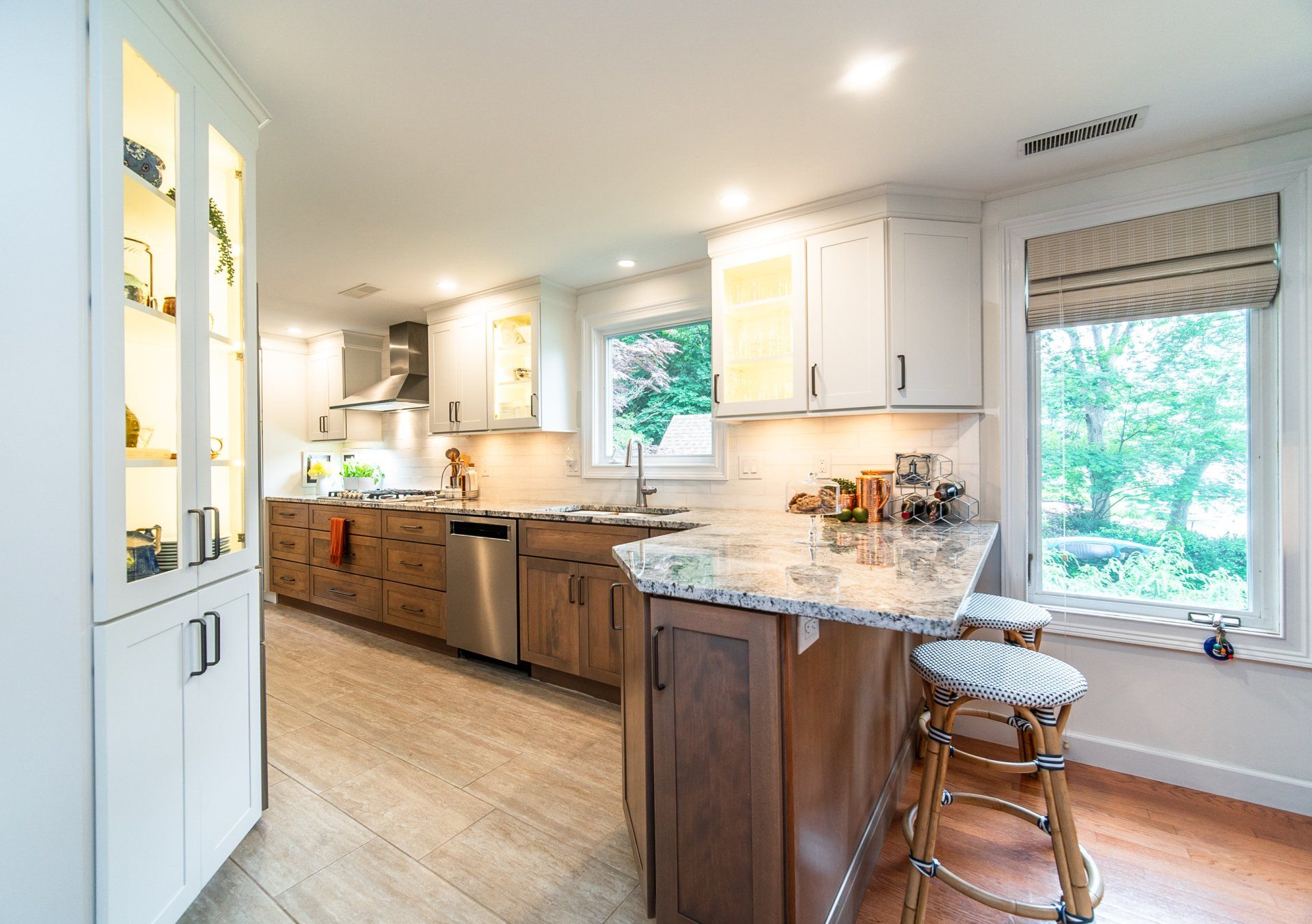 Kitchen Cabinets & Counters - Kitchen Living LLC in Marlborough, CT