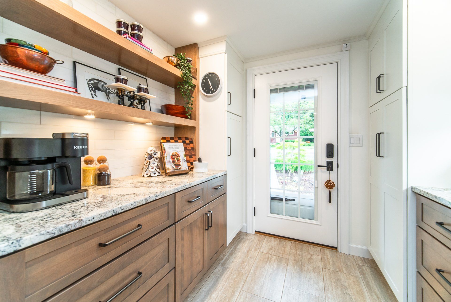 Kitchen Cabinets & Counters - Kitchen Living LLC in Marlborough, CT