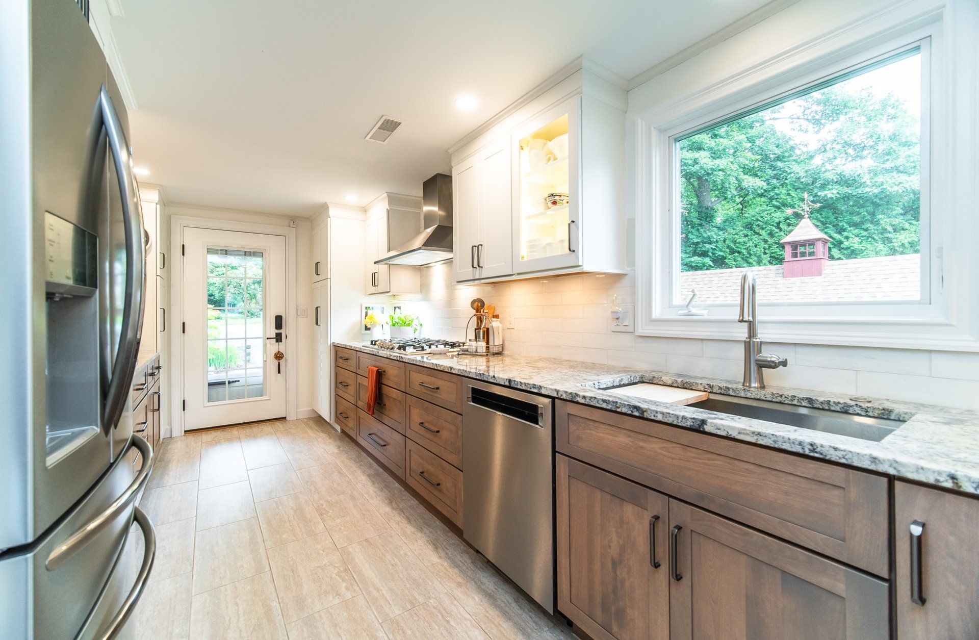 Kitchen Cabinets & Counters - Kitchen Living LLC in Marlborough, CT