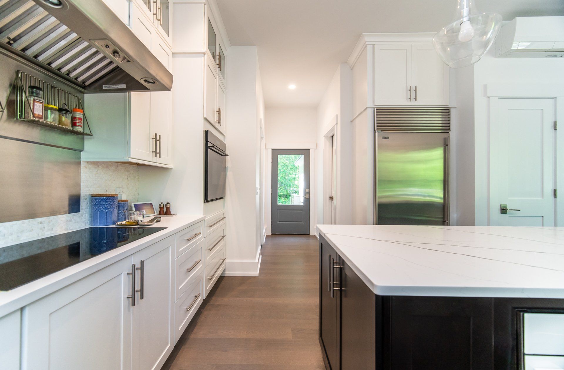 Kitchen Cabinets & Counters - Kitchen Living LLC in Marlborough, CT