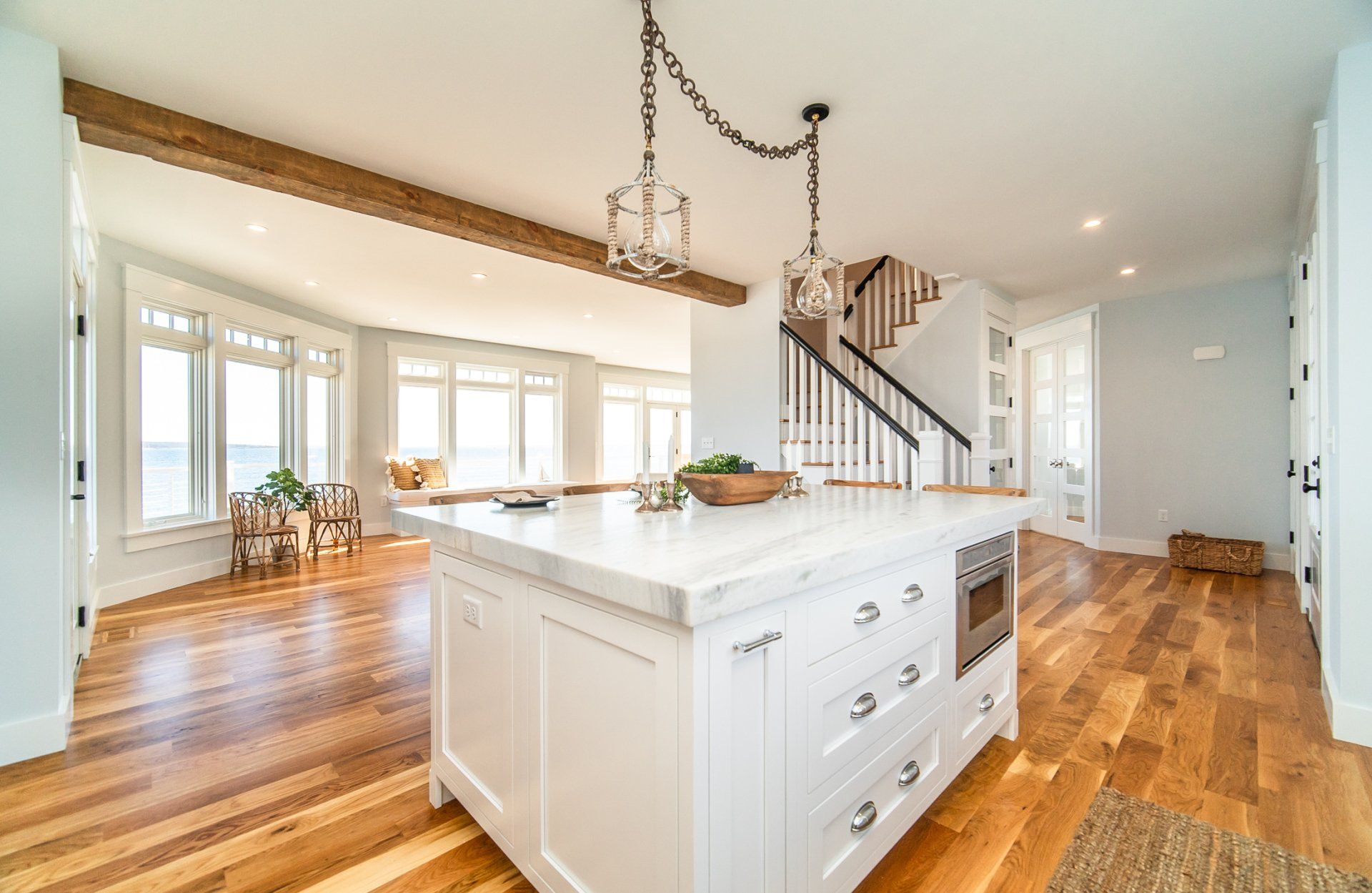 Kitchen Cabinets & Counters - Kitchen Living LLC in Marlborough, CT