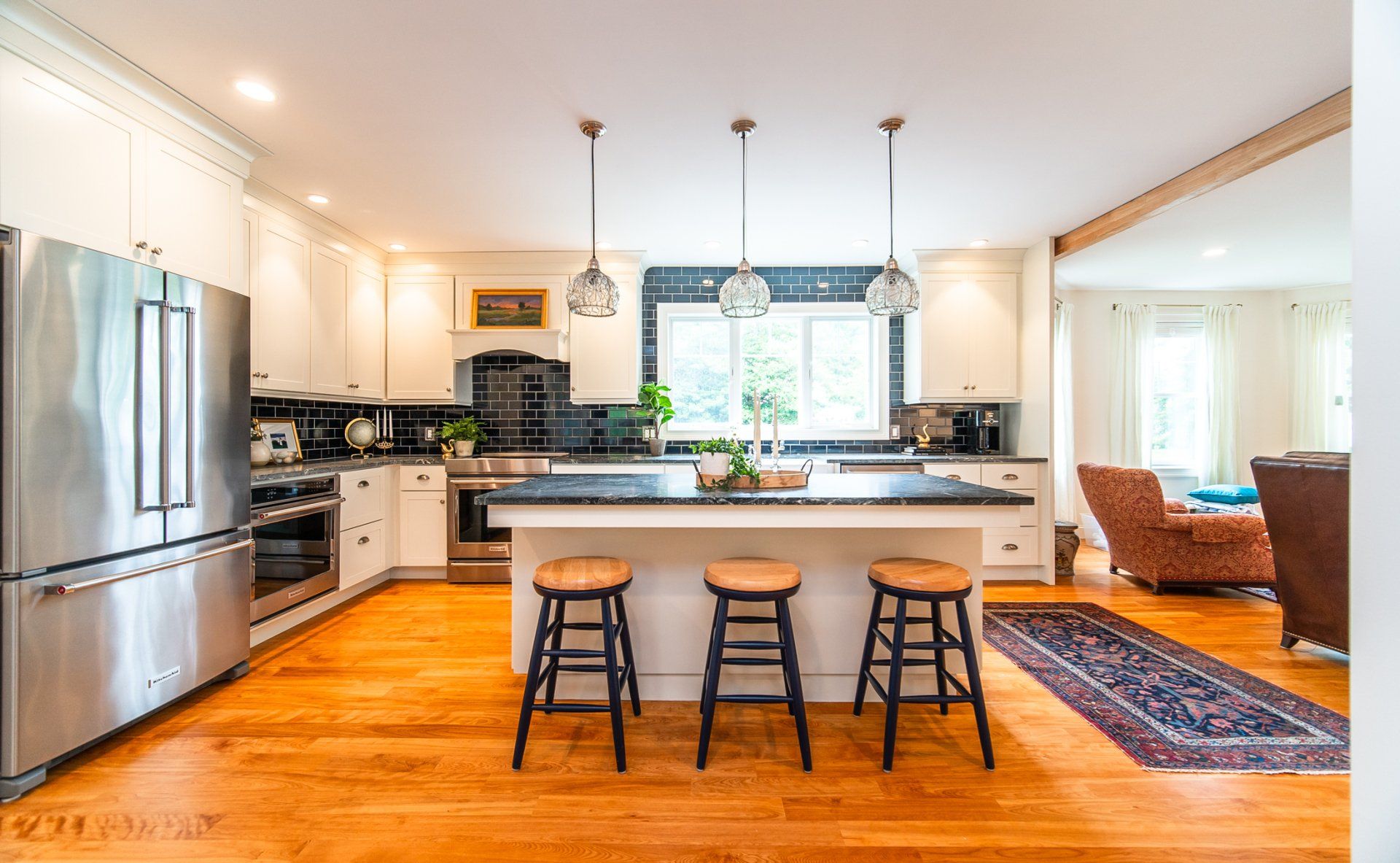 Kitchen Cabinets & Counters - Kitchen Living LLC in Marlborough, CT