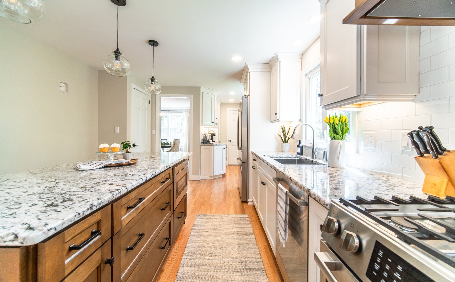 Kitchen Cabinets & Counters - Kitchen Living LLC in Marlborough, CT