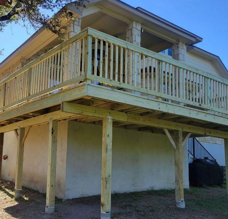 Second story wrap around deck