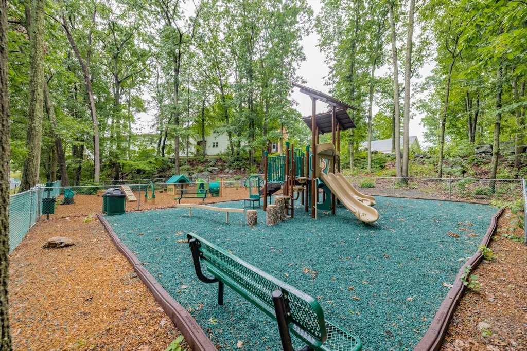 Spacious Apartments for Rent in Waterbury, CT / Convenient Location