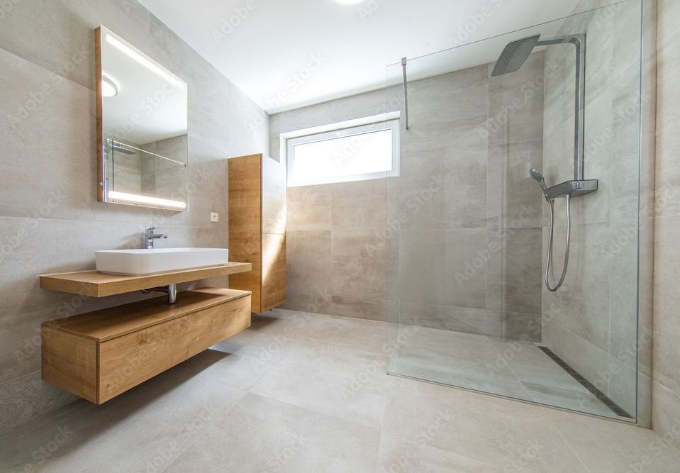 Deluxe Shower Room