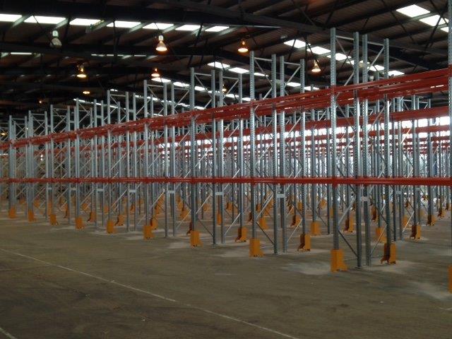 internal pallette racking