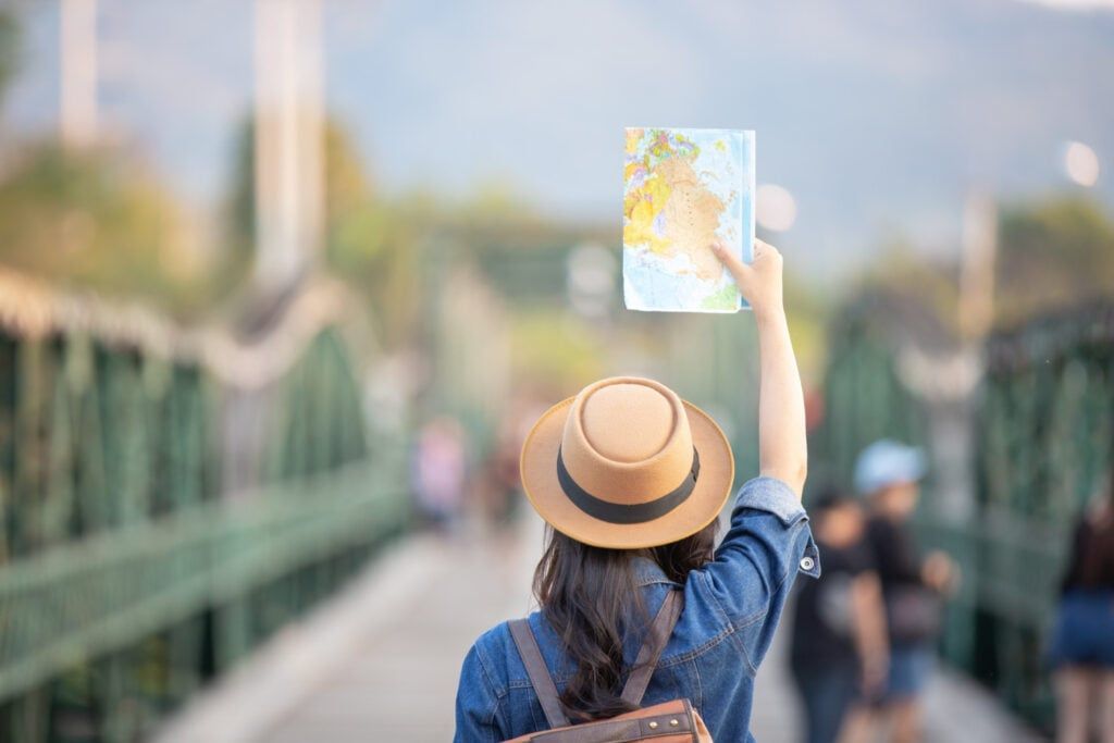 girl travelling