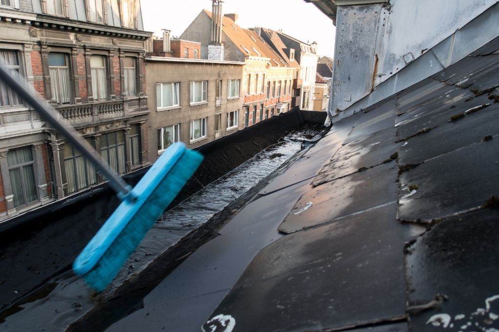 gutter-cleaning-steeton