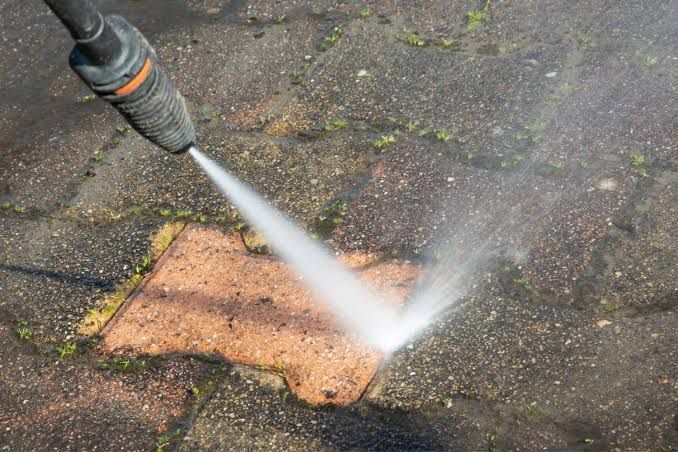 how-much-to-pressure-clean-a-driveway