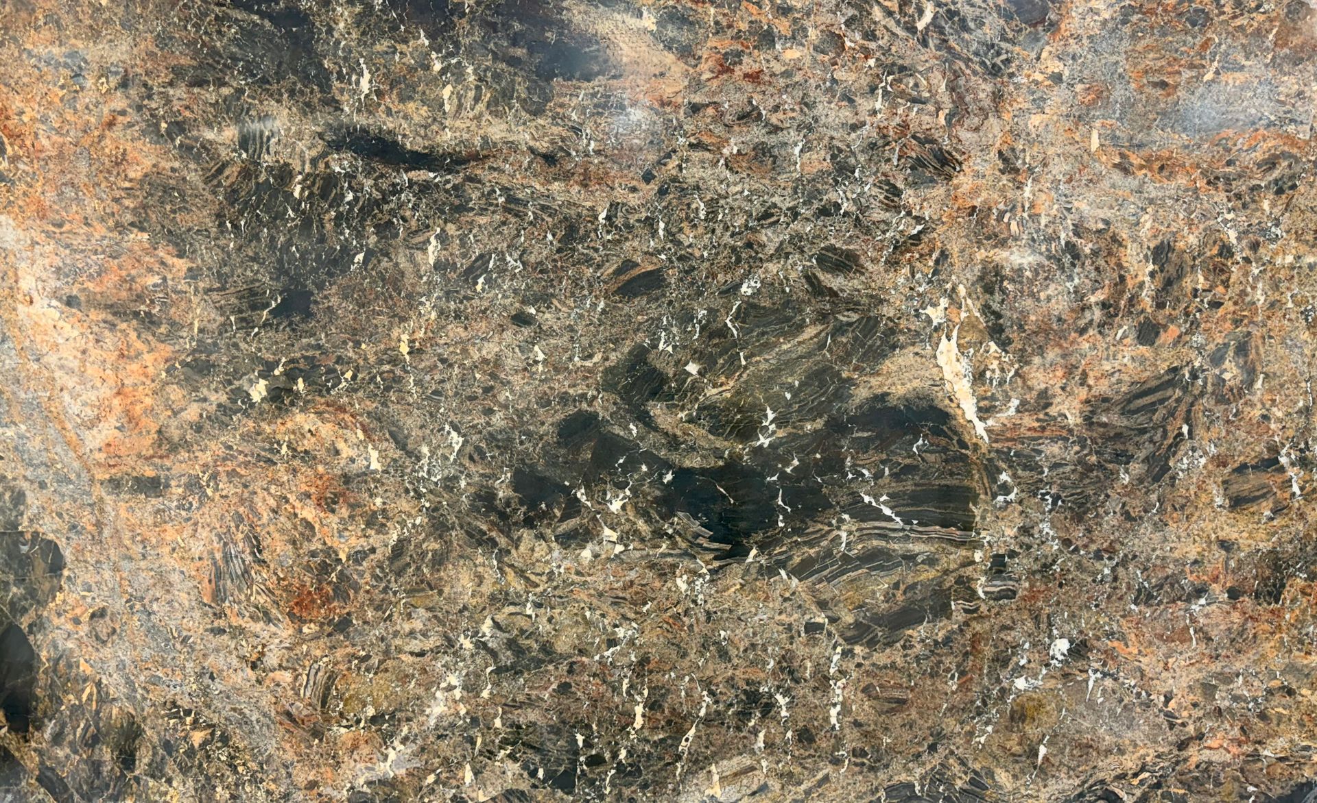 Lava 4562