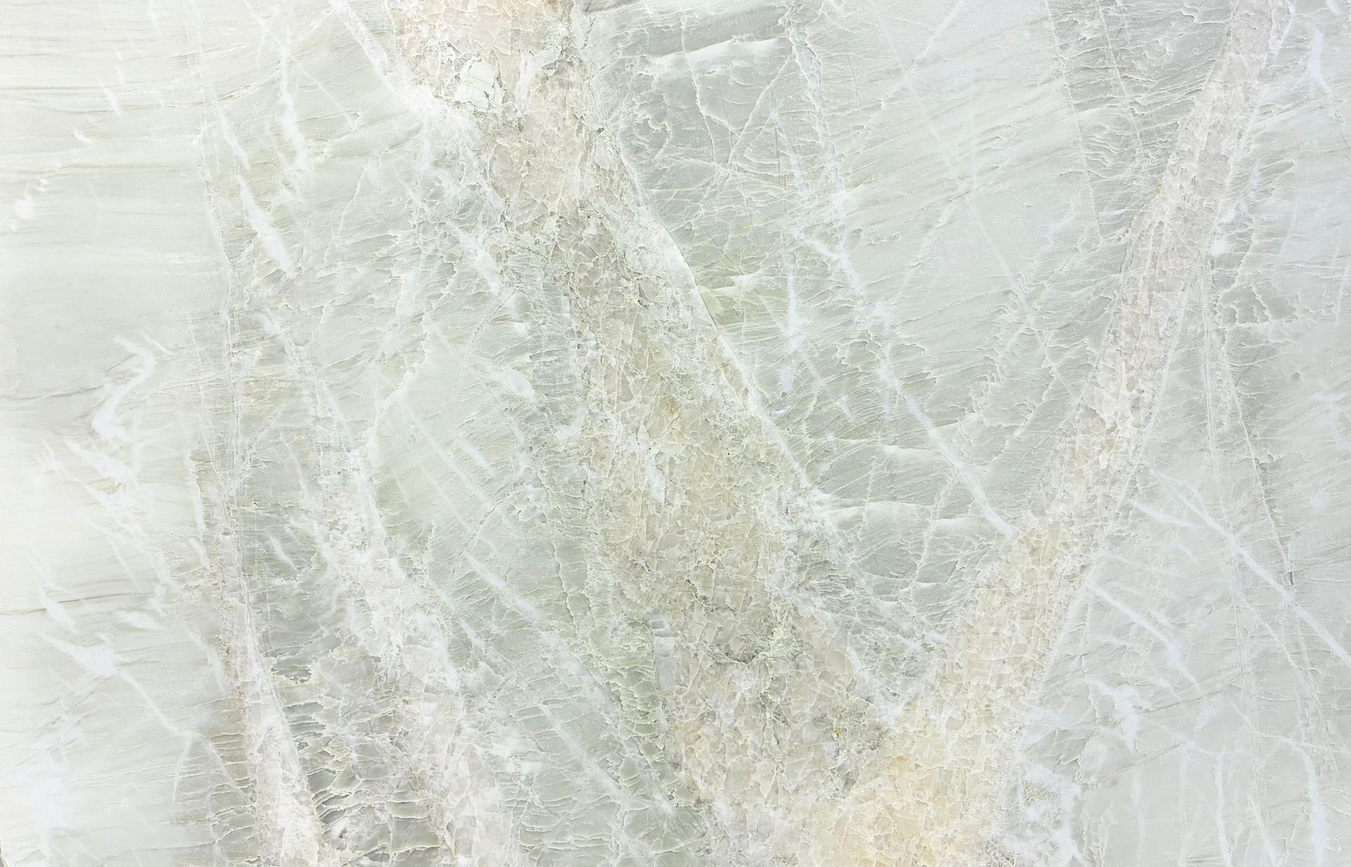 Taj Crystal  5035