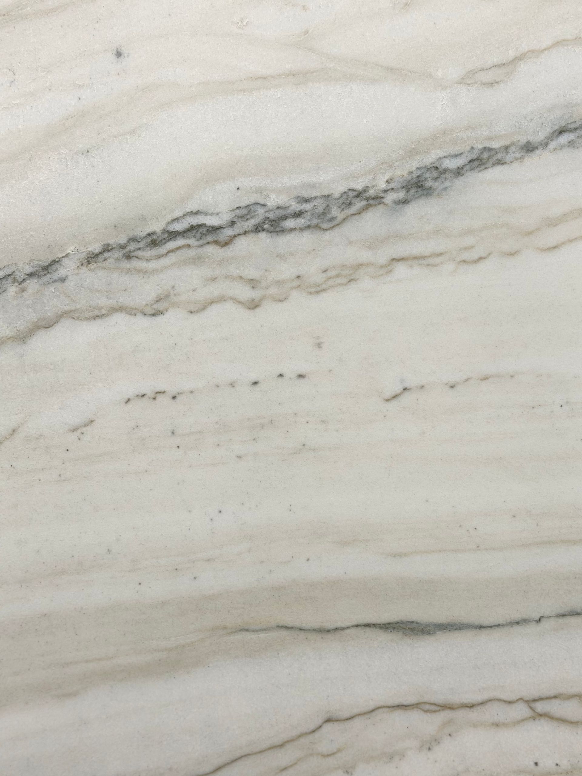 Calacatta Silk Honed 5212