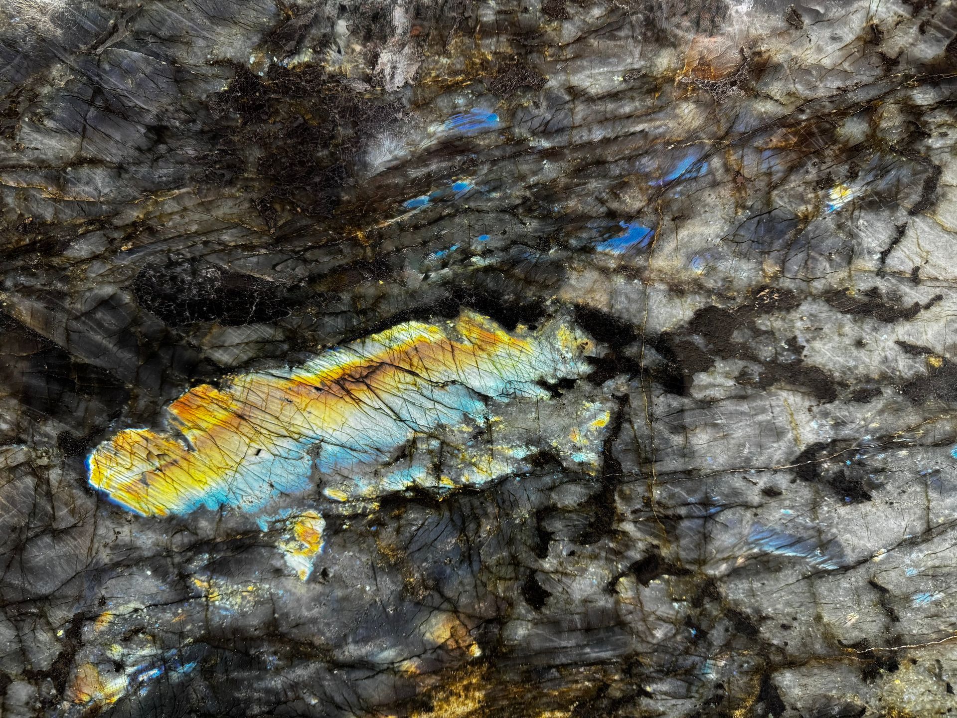 Labradorite 2cm