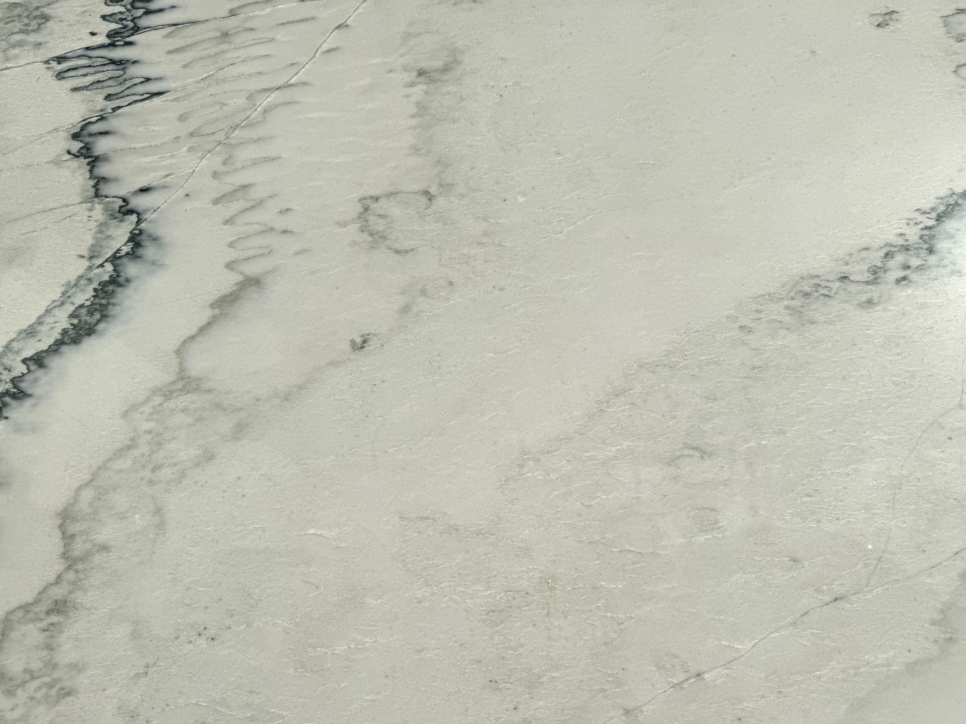 White Macaubas 4131