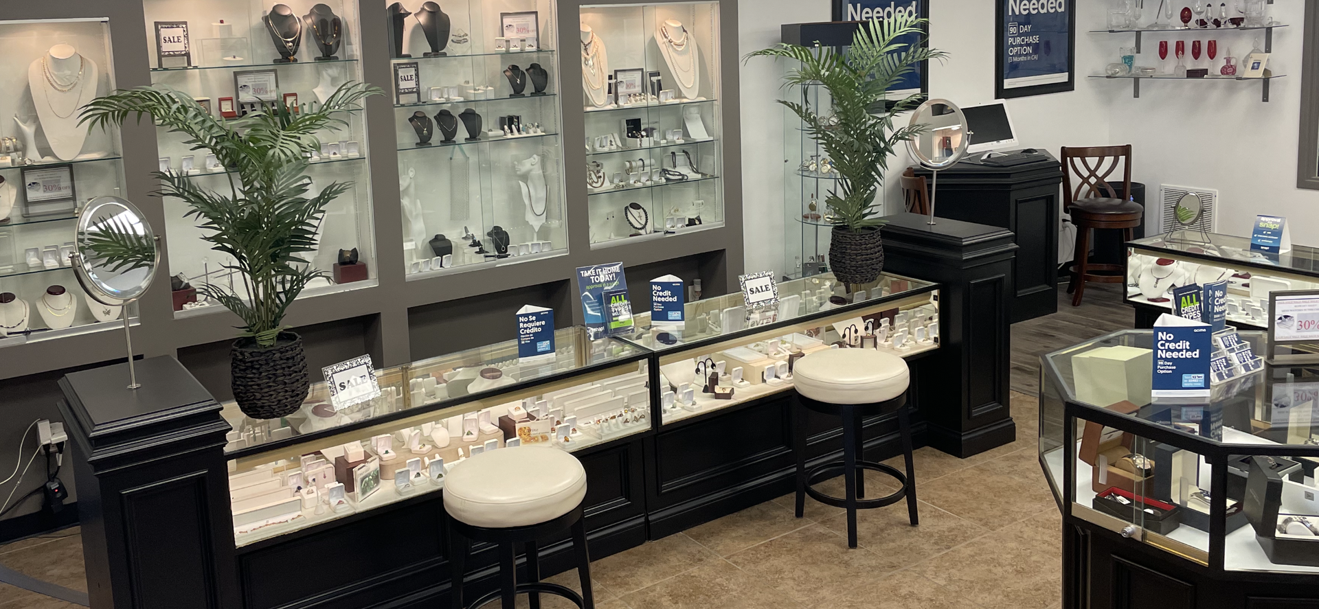 Jewelry Store in St. Ann, MO
