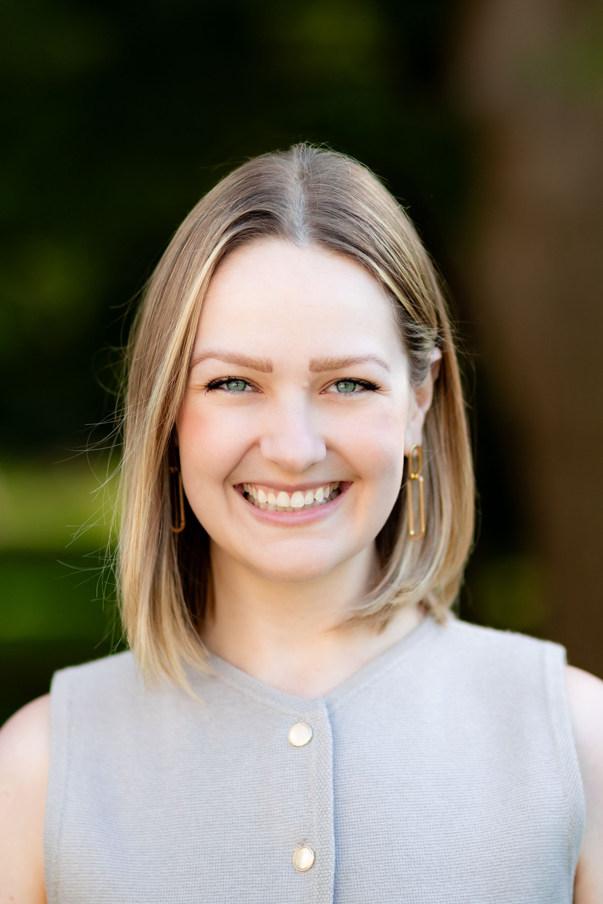 Megan Gaumond-Oval, LAMFT