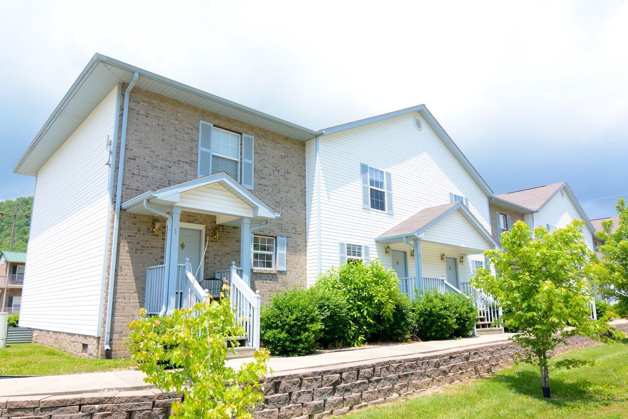 Exterior of Townhomes & Flats At MSU