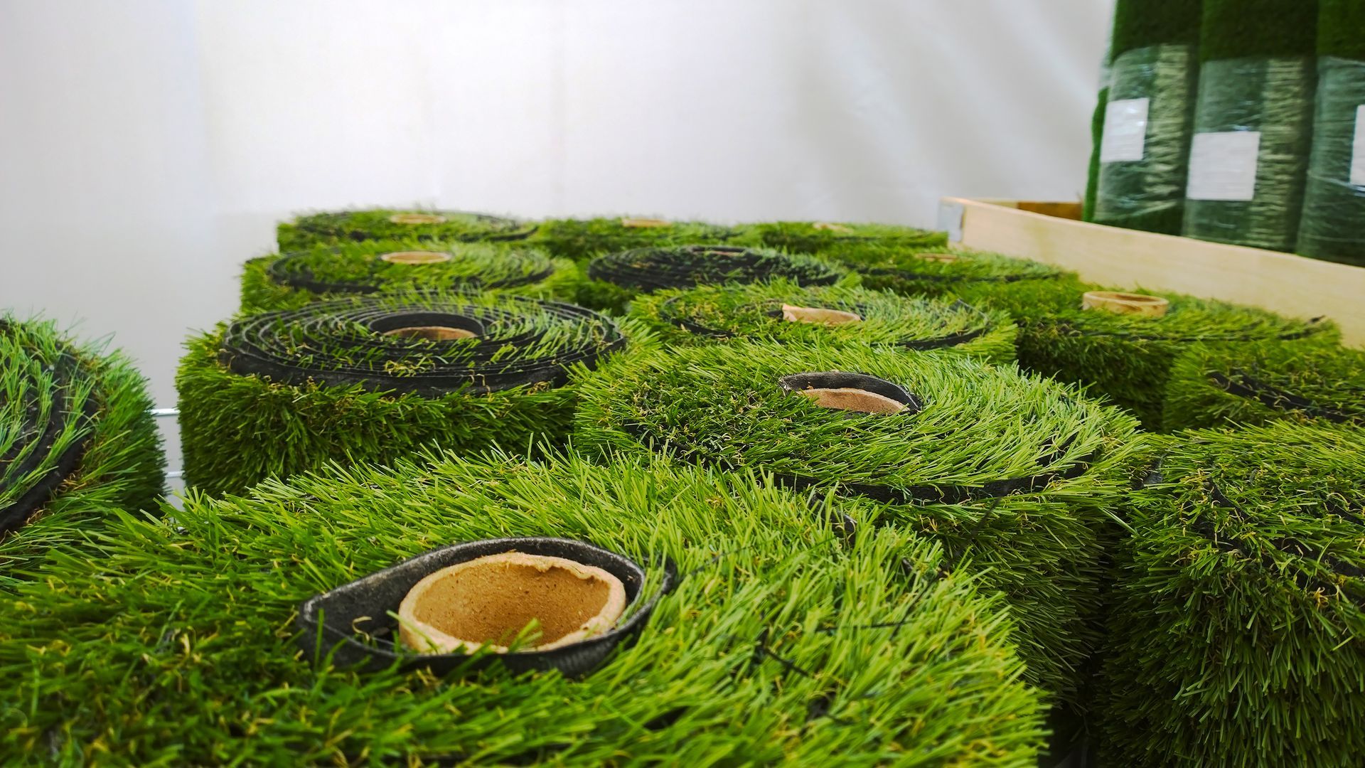 Turf & Synthetic Grass
