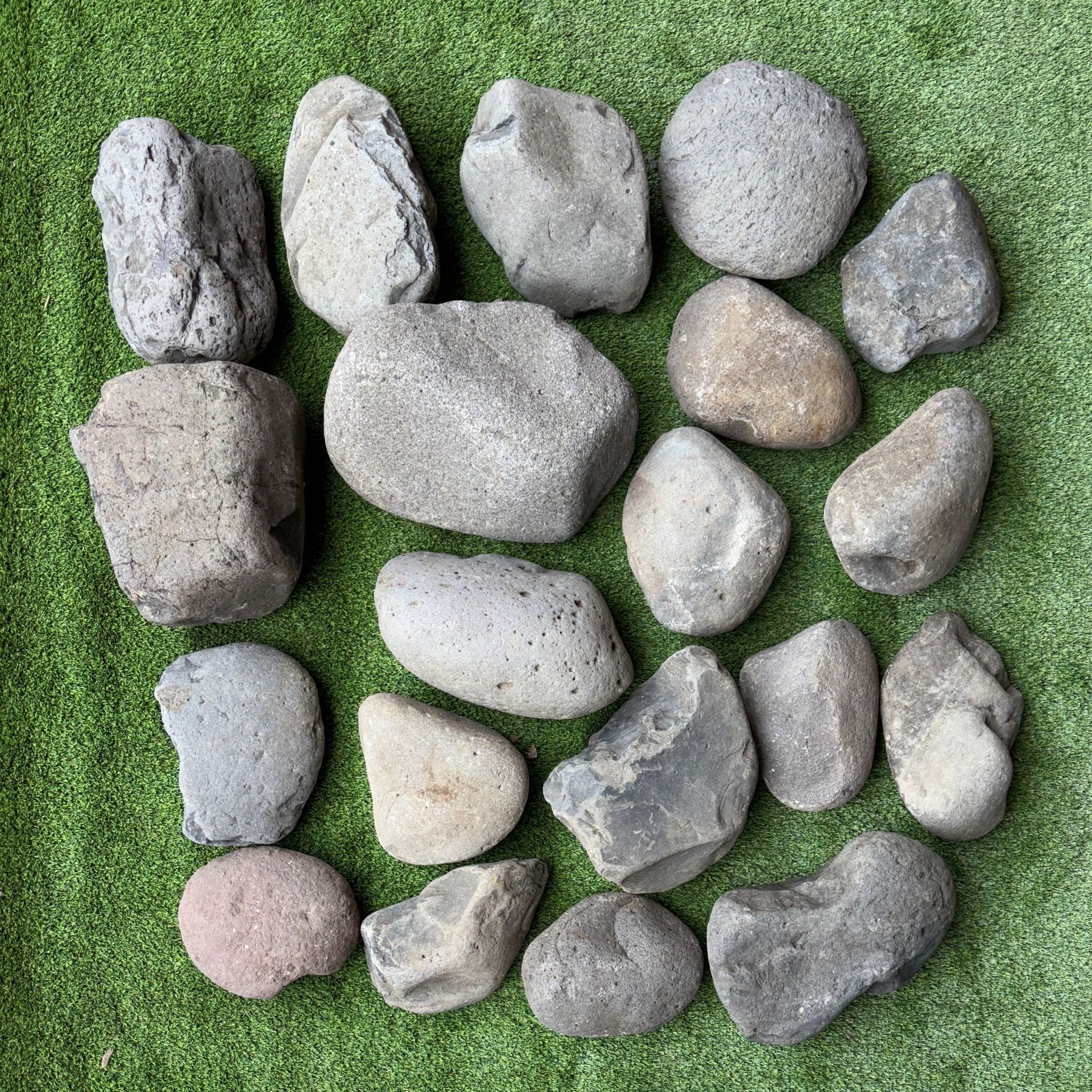 Black River Rock 250mm - 450mm