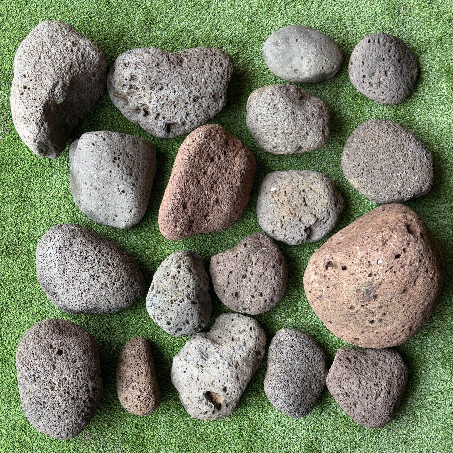 Volcanic River Rock 250mm - 450mm