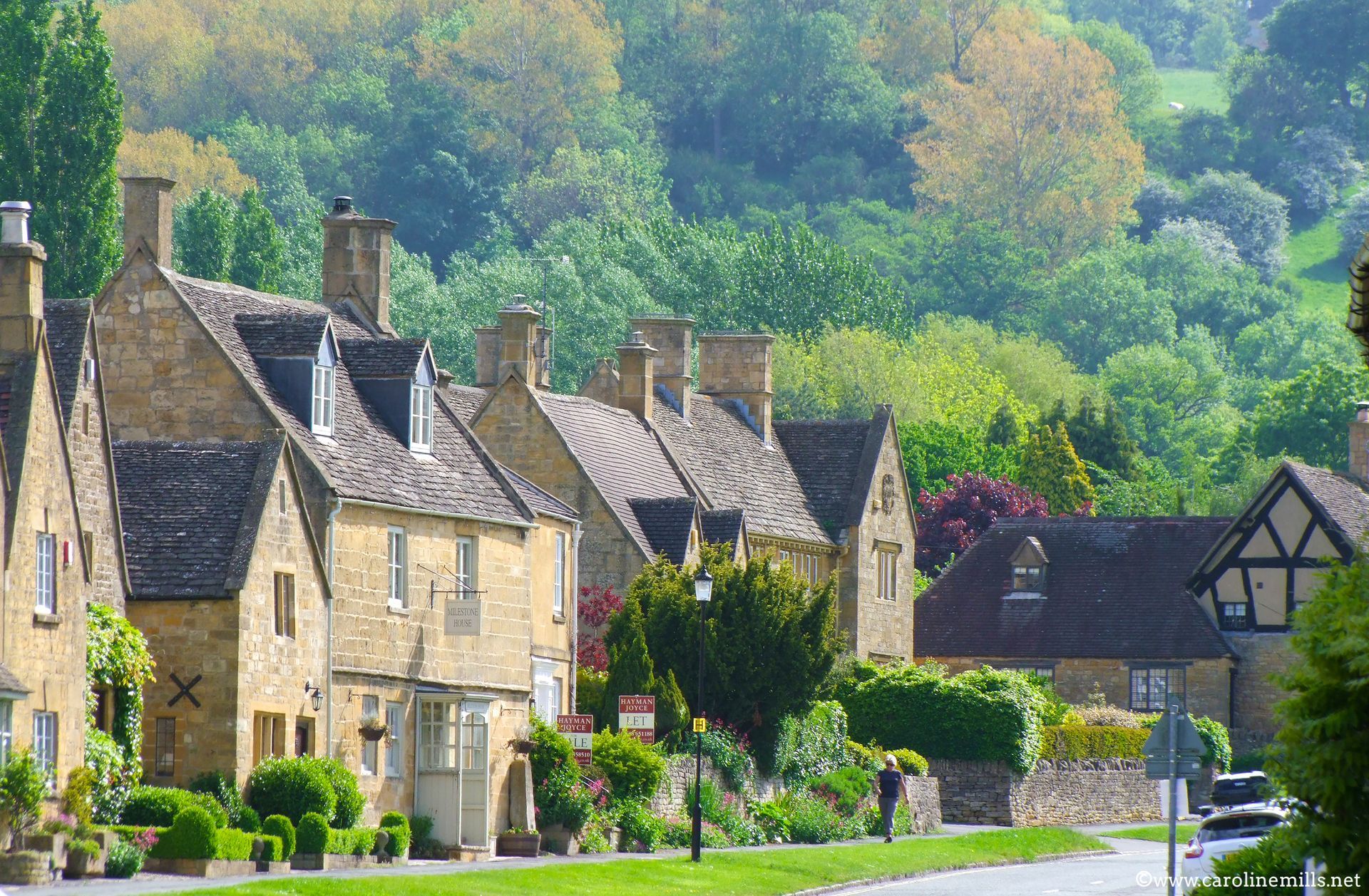 Broadway Cotswolds Caroline Mills