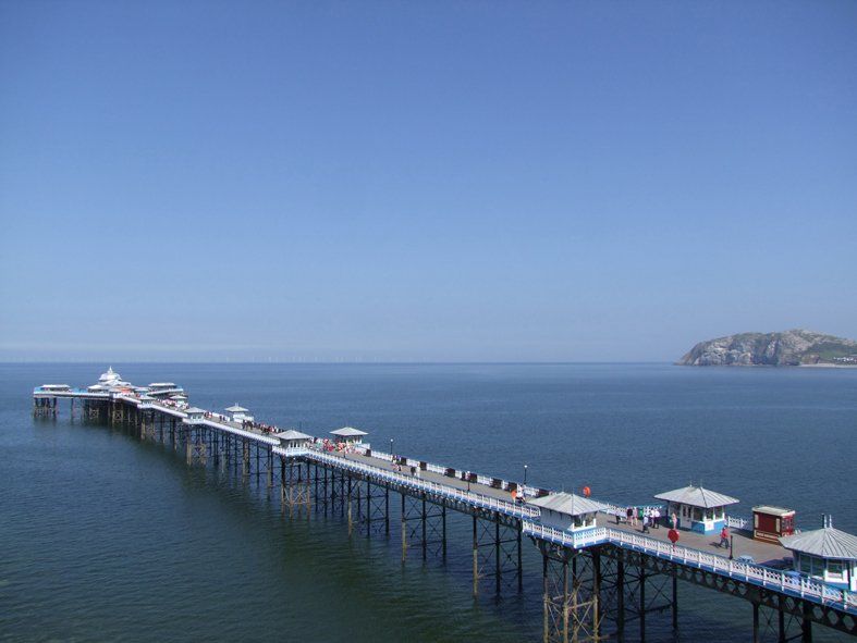 Llandudno pier  Caroline Mills