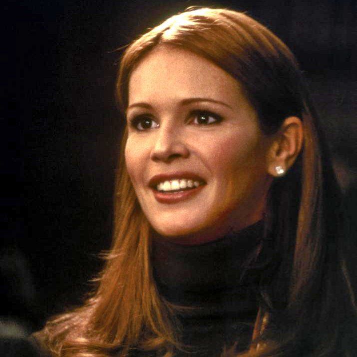 Elle Macpherson