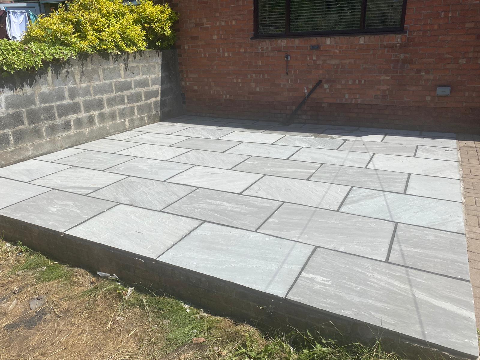 grey paving for a patio in Kirkstall, Leeds