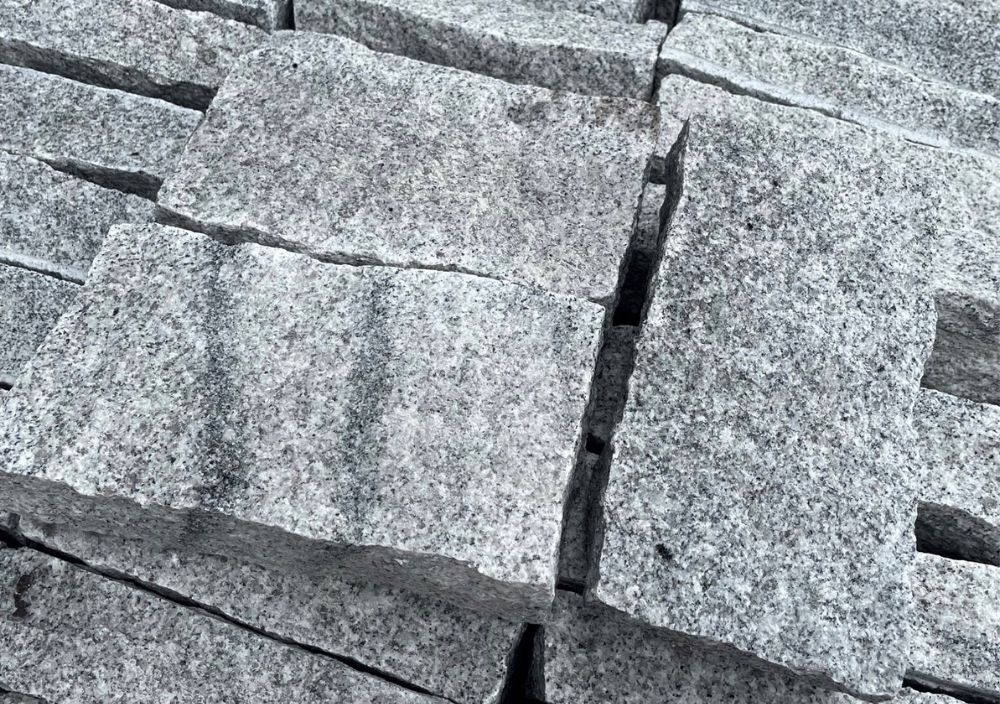 Granite setts