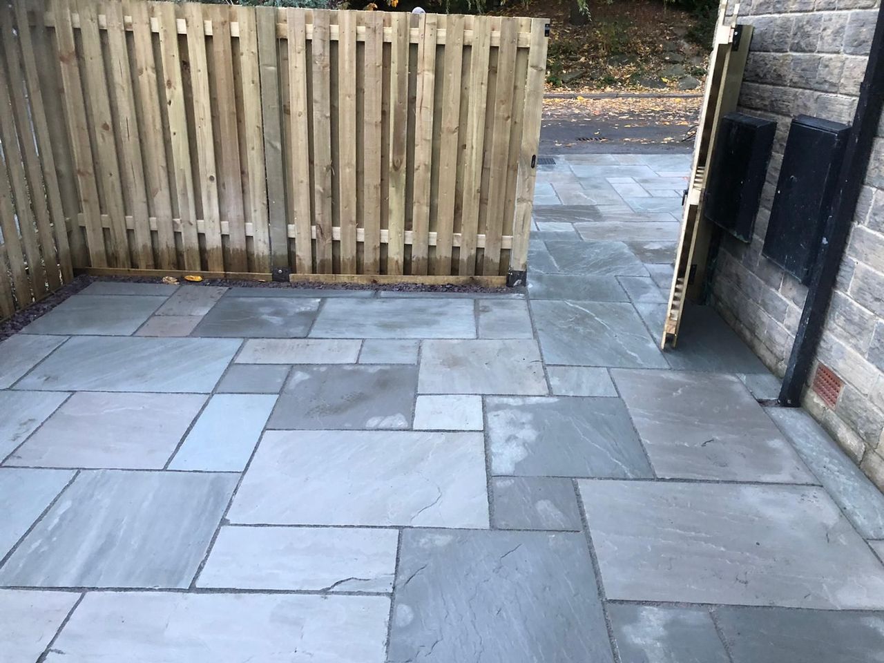 Grey Indian stone driveway in Leeds