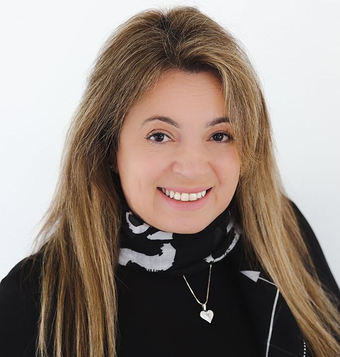 Sigal Silvers Headshot