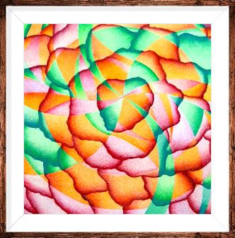 Abstracte aquareltekening van overlappende bloemblaadjes in groen, oranje en roze, ingelijst in hout.