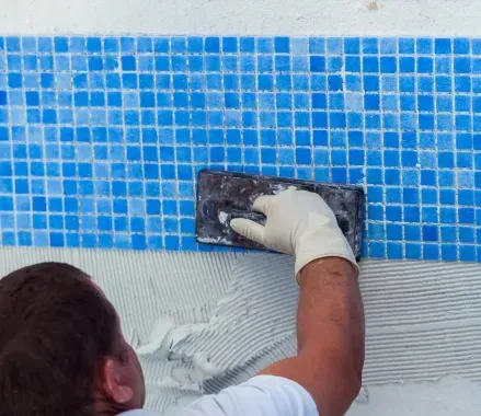Mejores impermeabilizaciones de piscinas en Contrueces