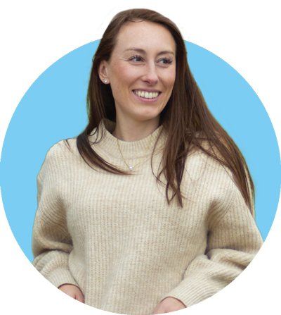 Laura Coddington headshot