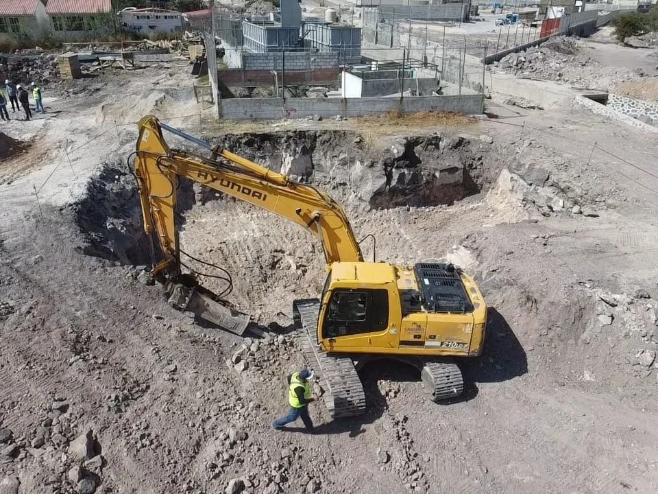 EXCAVAMAX
