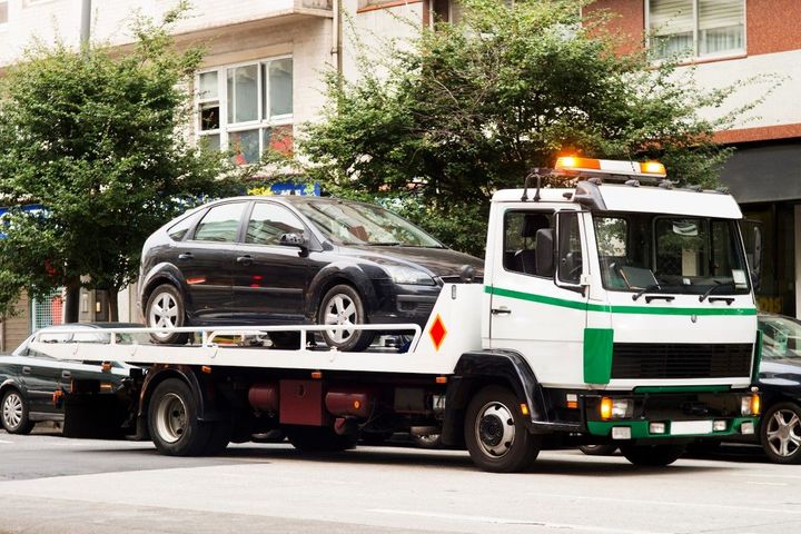 An image of 24/7 Towing Services in Four Corners FL