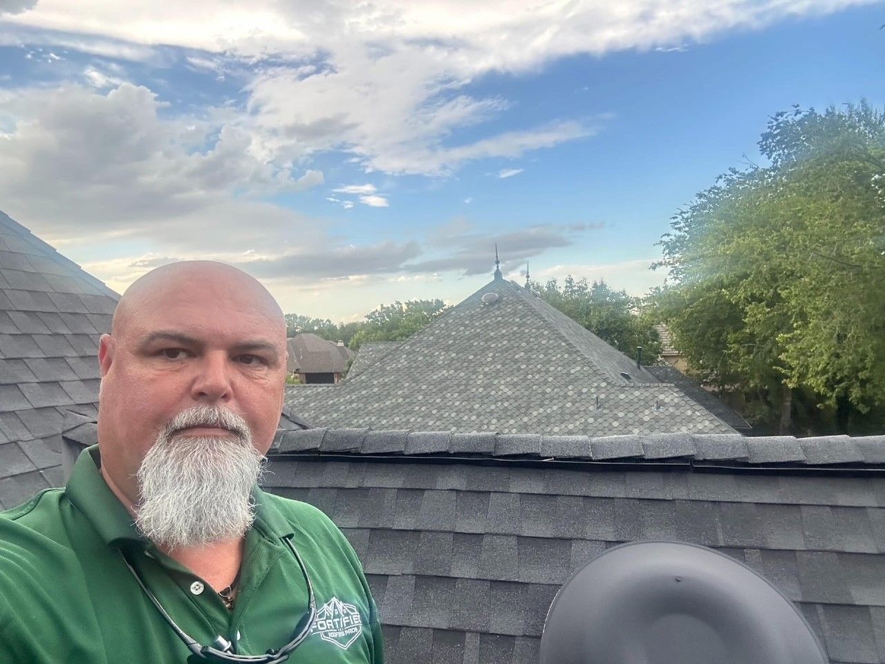 Side of the roof of a house.